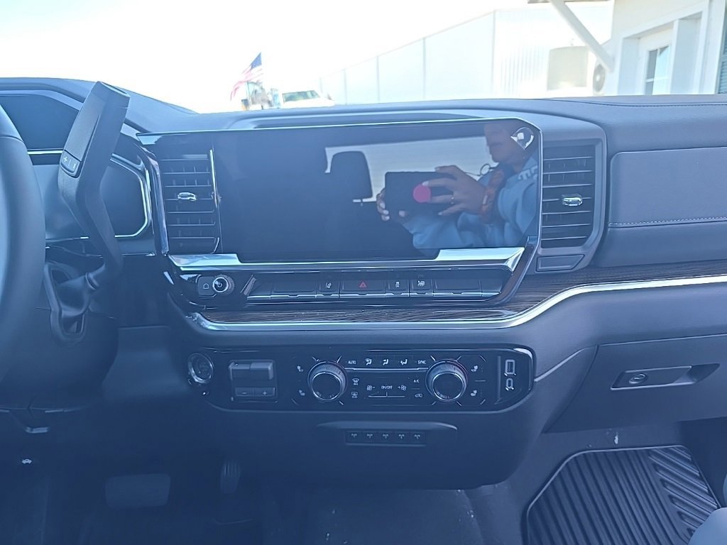 New 2026 Chevrolet Silverado 3500 LT w/ Convenience Package image 24