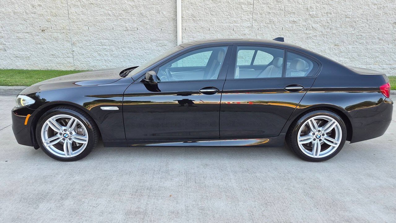 Used 2013 BMW 550i xDrive Sedan AWD/4WD image 4