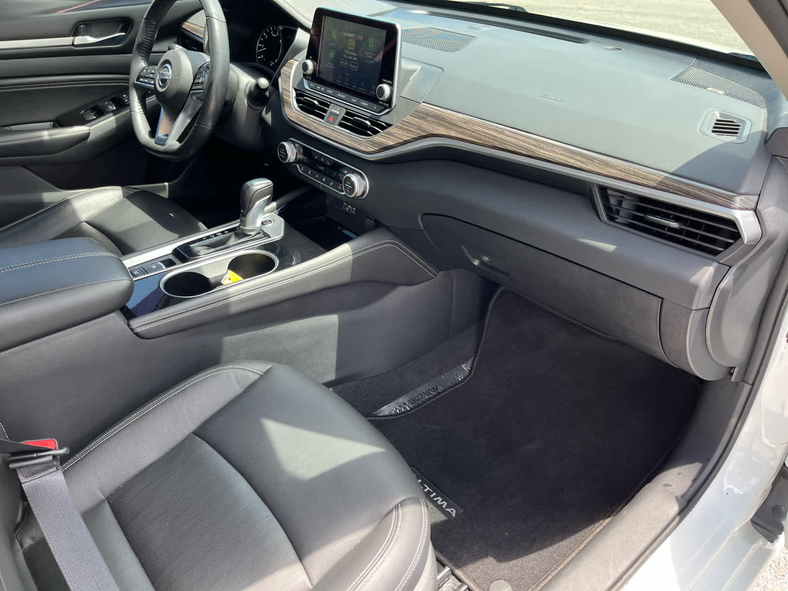 Used 2021 Nissan Altima 2.5 SL FWD image 36