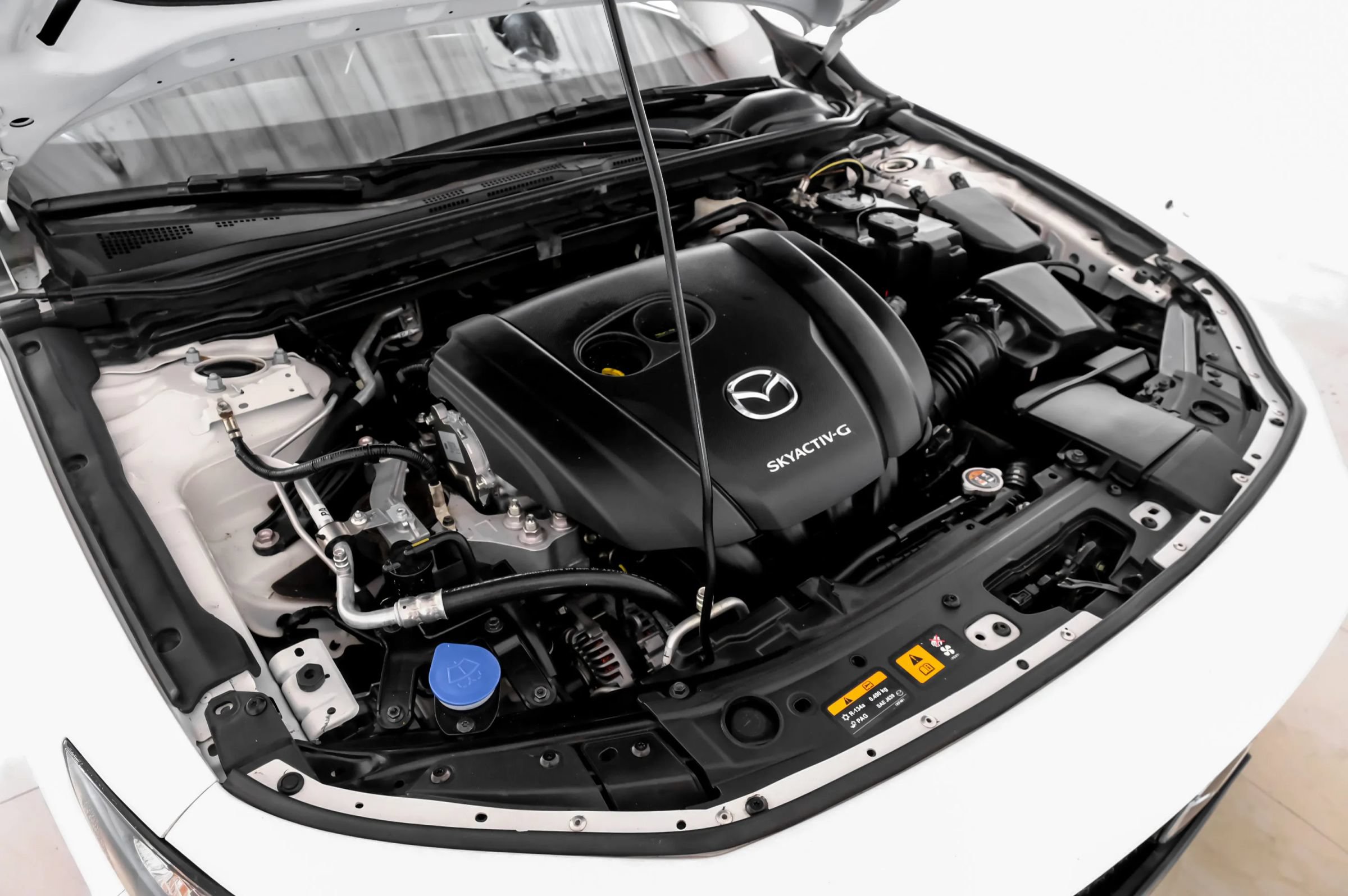 Used 2019 MAZDA MAZDA3 Hatchback w/ Preferred Package FWD image 50