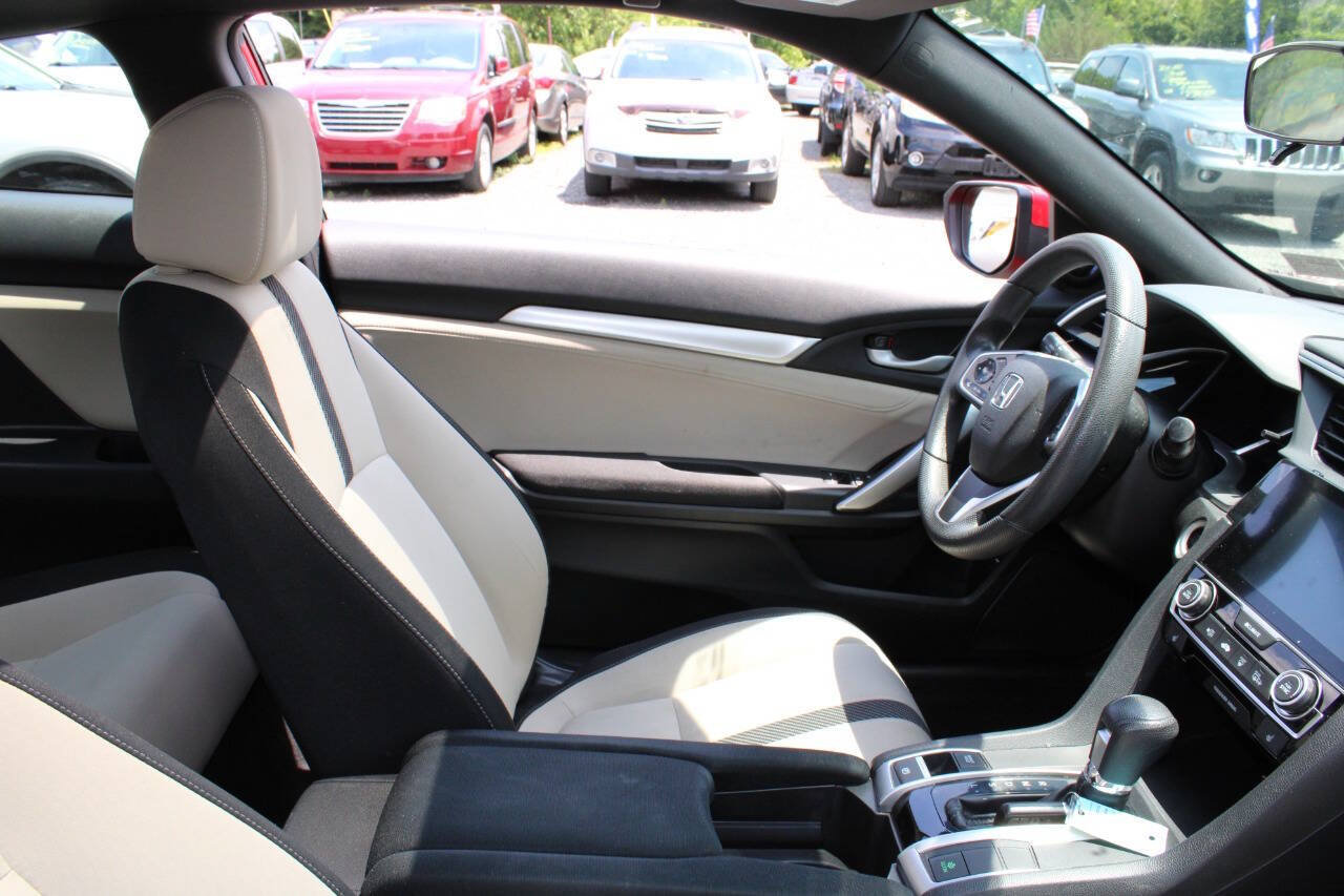 Used 2017 Honda Civic EX-T image 11