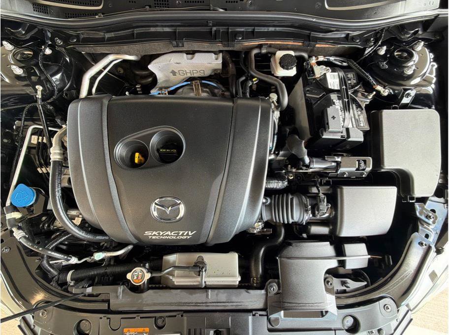 Used 2014 MAZDA MAZDA3 s Grand Touring w/ Technology Package FWD image 32
