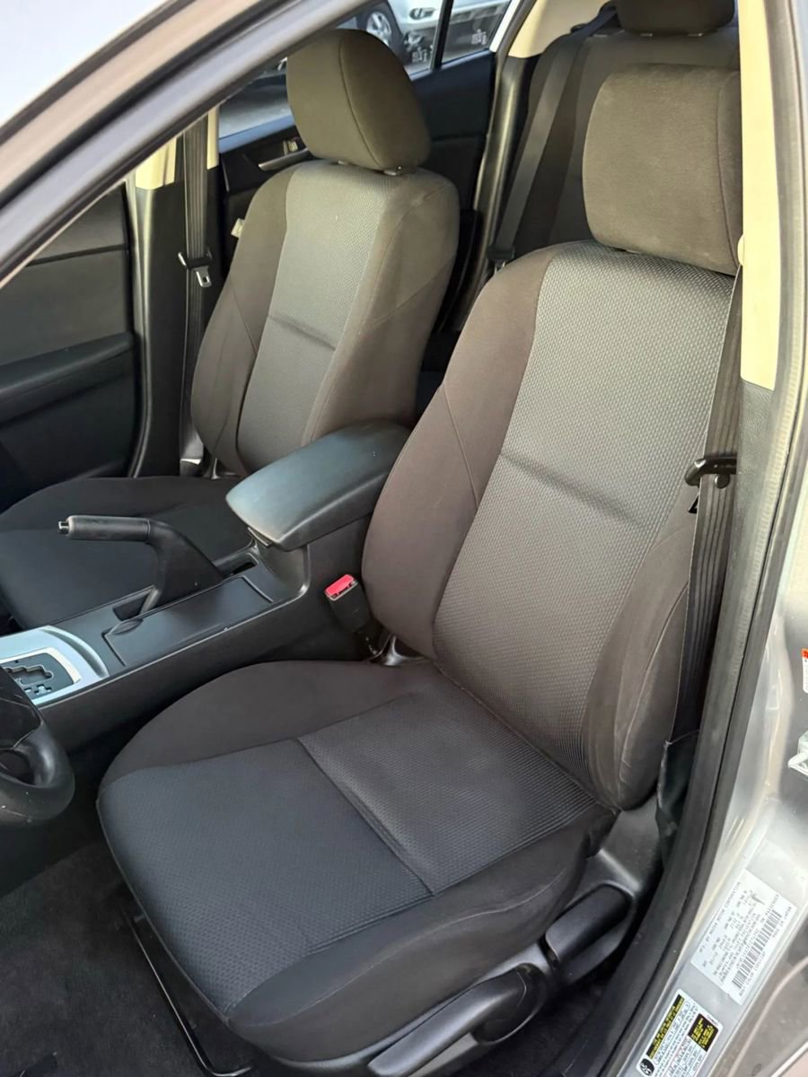 Used 2010 MAZDA MAZDA3 i Touring image 16