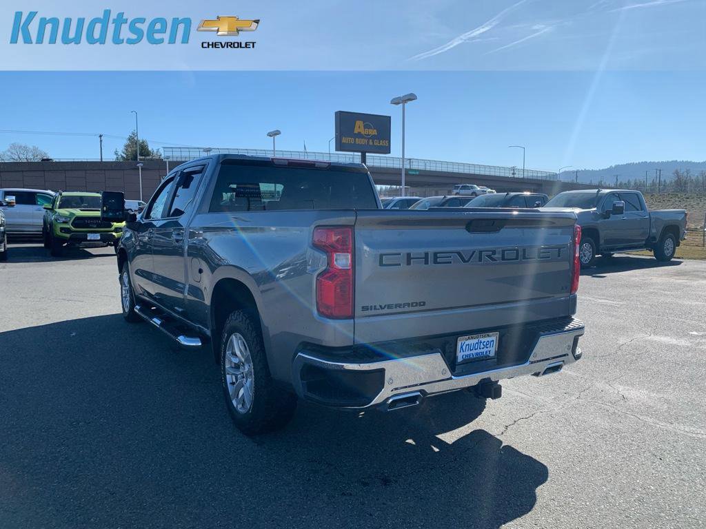 Used 2022 Chevrolet Silverado 1500 LT w/ Z71 Off-Road Package image 5