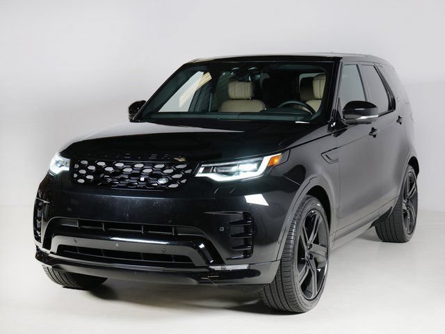 Certified 2025 Land Rover Discovery Dynamic SE AWD/4WD image 1