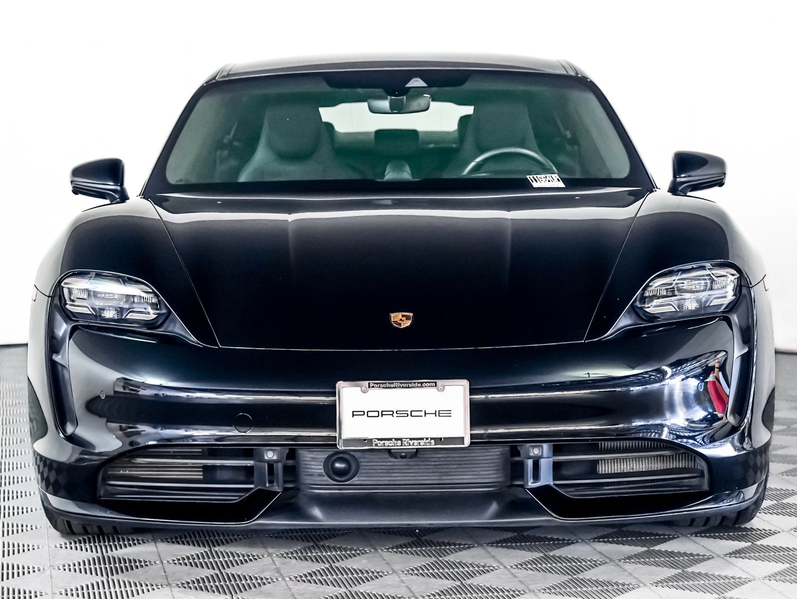 Certified 2021 Porsche Taycan Turbo image 7