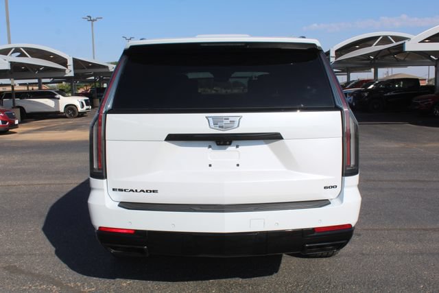 Used 2026 Cadillac Escalade ESV Platinum Sport w/ LPO, ONYX Package AWD/4WD image 4