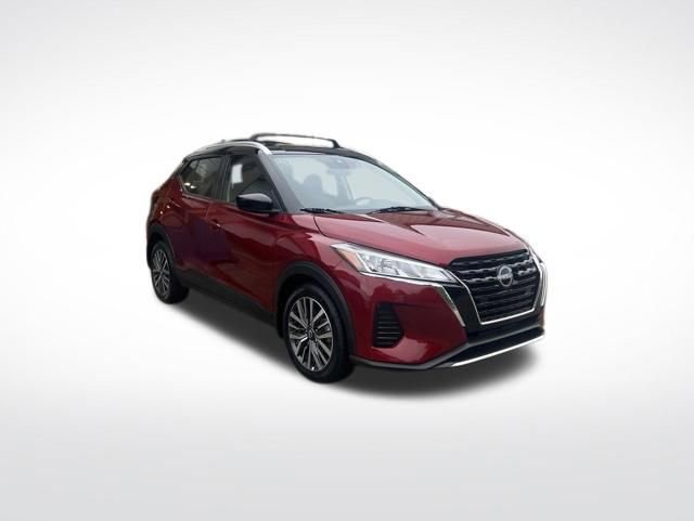 Used 2024 Nissan Kicks SV w/ Exterior Package FWD image 6