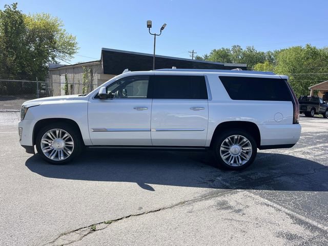 Used 2018 Cadillac Escalade ESV Platinum AWD/4WD image 6