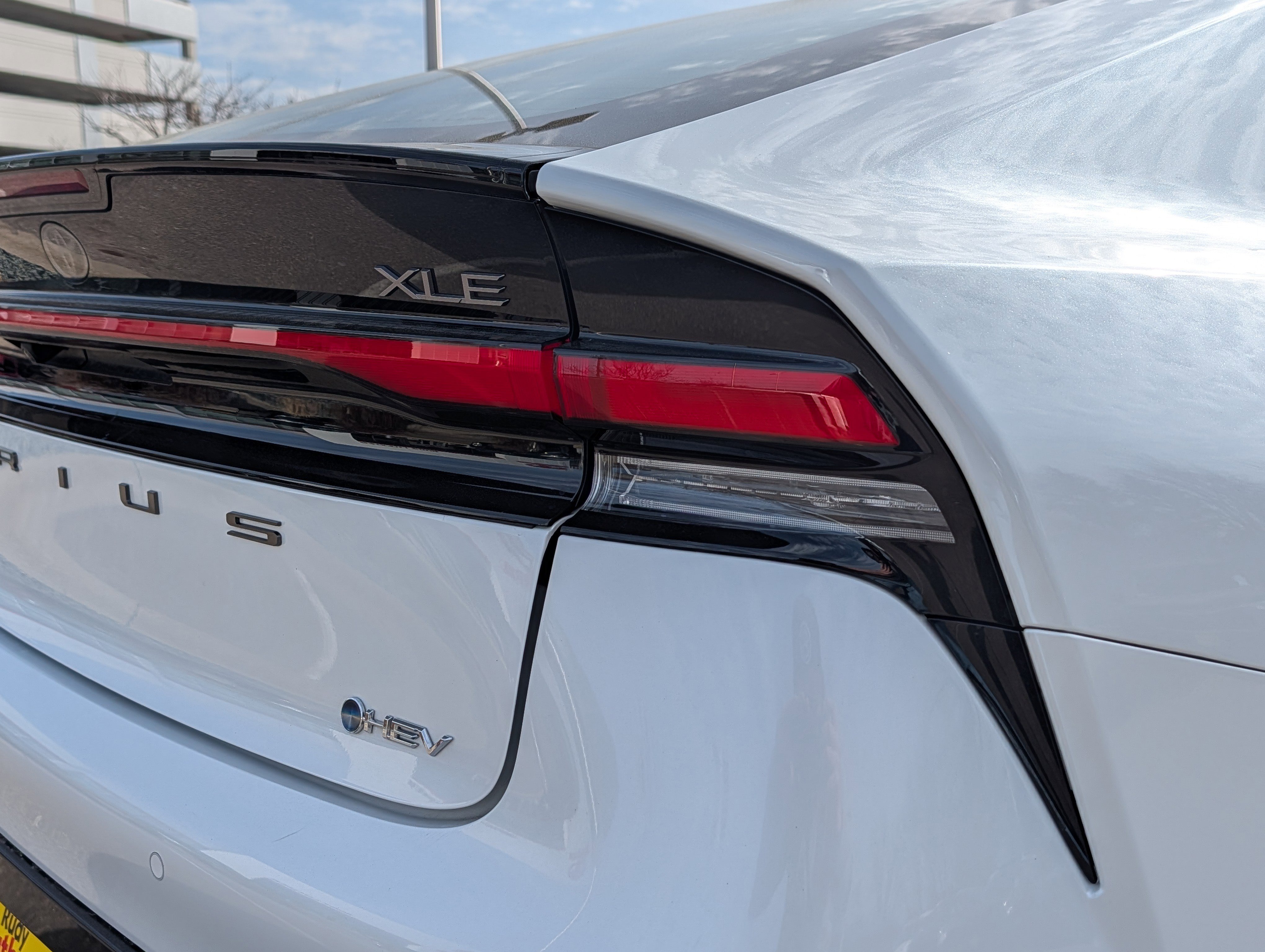 Used 2024 Toyota Prius XLE image 17