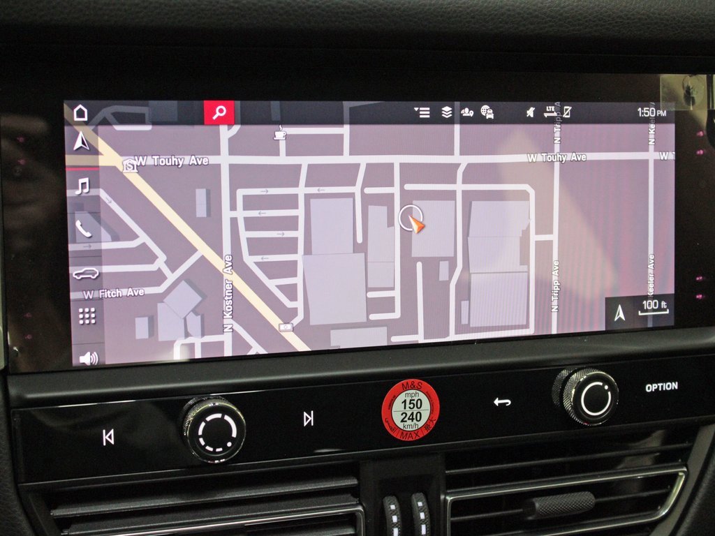 Used 2025 Porsche Macan image 29