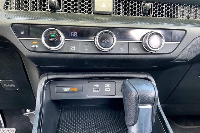 Used 2025 Honda CR-V EX image 16