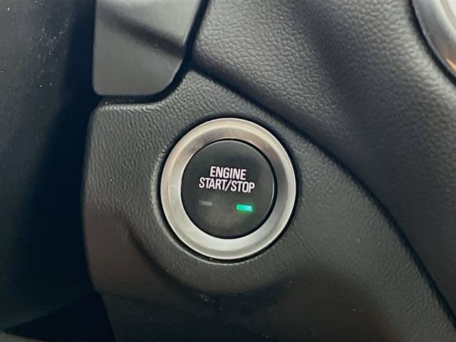 Used 2021 Chevrolet Equinox LT FWD image 16