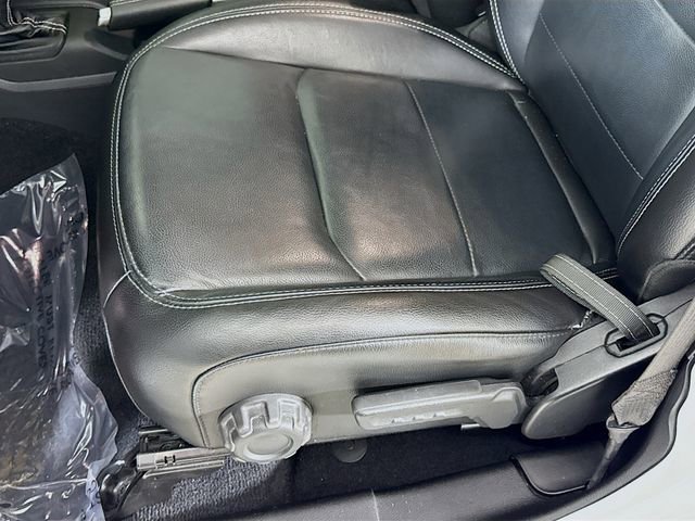 Used 2023 Jeep Wrangler Unlimited Sahara AWD/4WD image 19