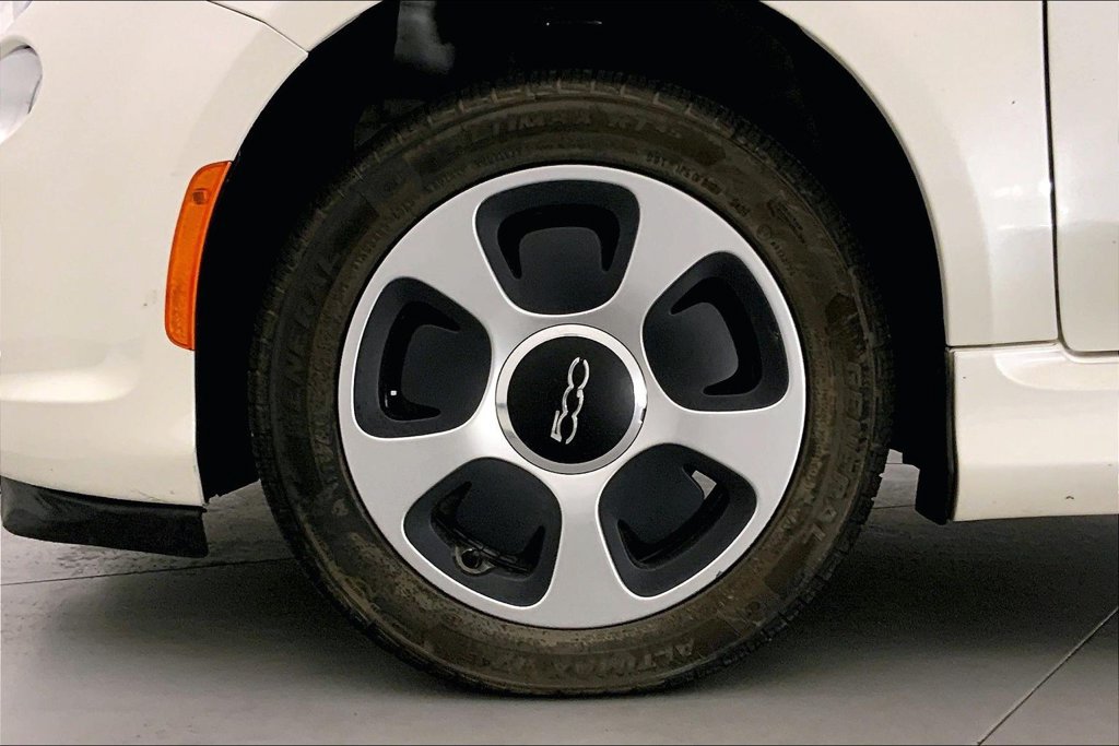 Used 2014 FIAT 500 e FWD image 8