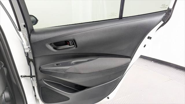 Used 2023 Toyota Corolla LE FWD image 21