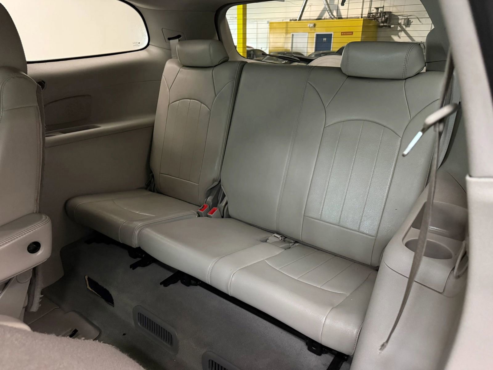 Used 2013 Buick Enclave Leather w/ LPO, Cargo Convenience Pkg image 18