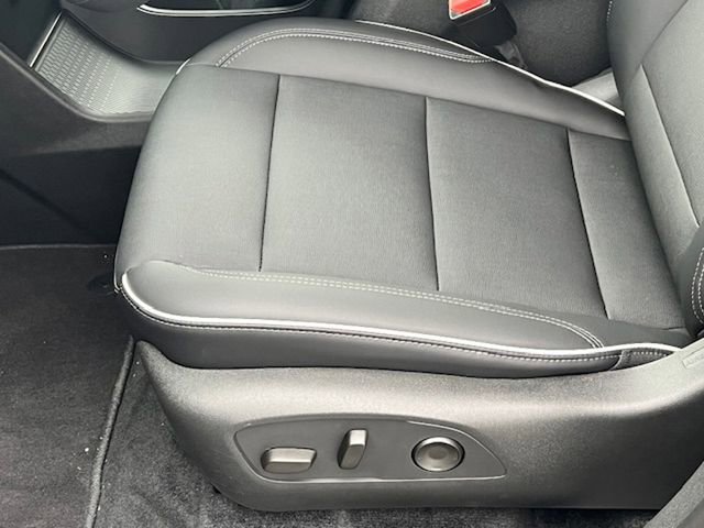 New 2025 Buick Enclave Preferred w/ Power Package image 34