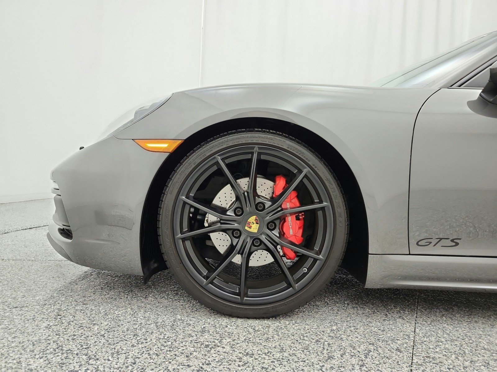Used 2019 Porsche 718 Cayman GTS RWD image 16