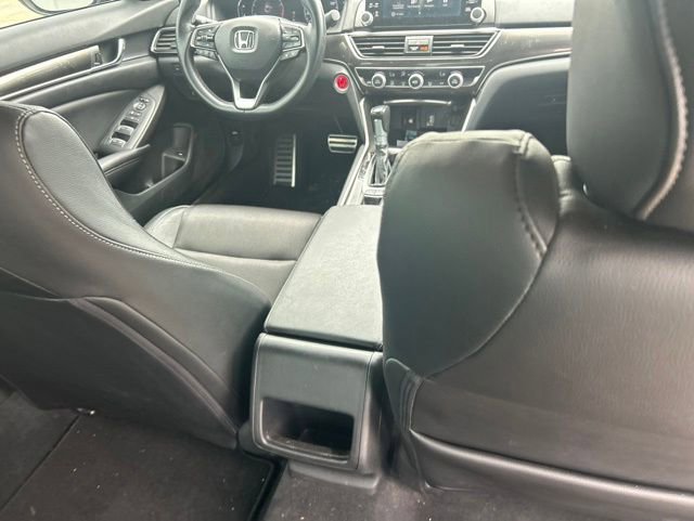 Used 2019 Honda Accord Sport image 12