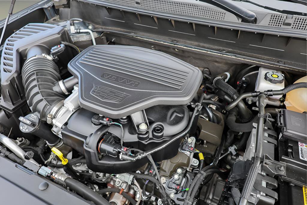 Used 2023 Cadillac XT6 Premium Luxury w/ Technology Package image 32