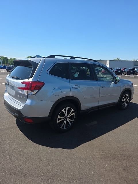 Certified 2021 Subaru Forester Limited AWD/4WD image 4