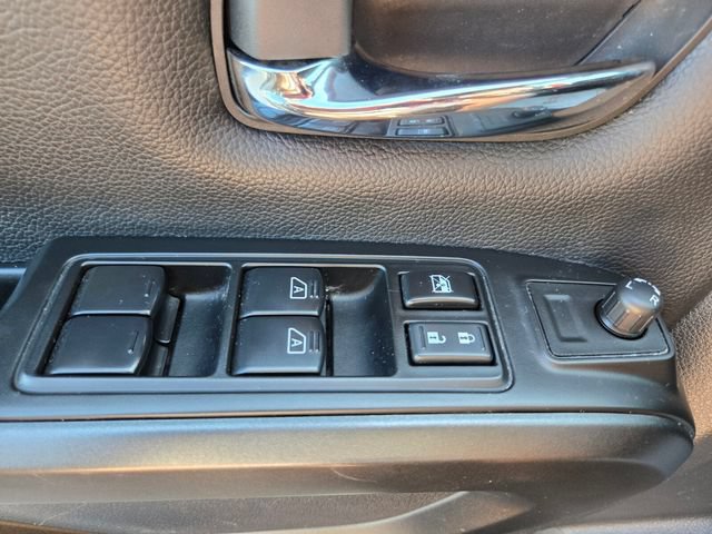 Used 2024 Nissan Titan SV w/ SV Convenience Package AWD/4WD image 39