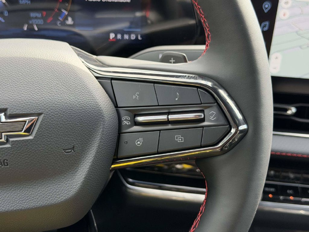 New 2027 Chevrolet Equinox RS w/ Safety and Technology Package FWD image 10