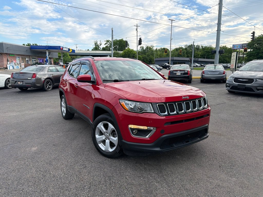 Used 2021 Jeep Compass Latitude w/ Convenience Group AWD/4WD image 2