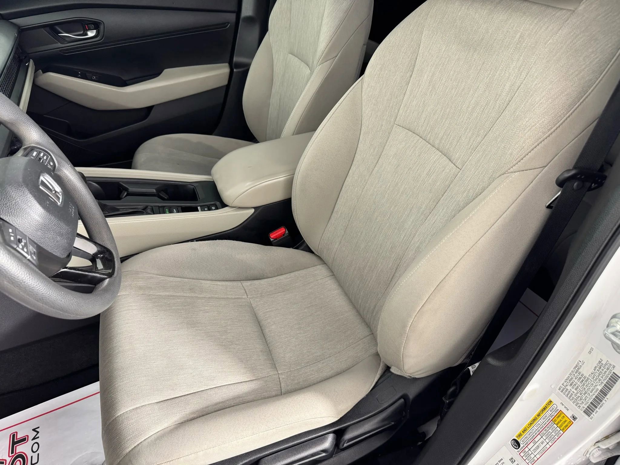 Used 2023 Honda Accord LX image 31