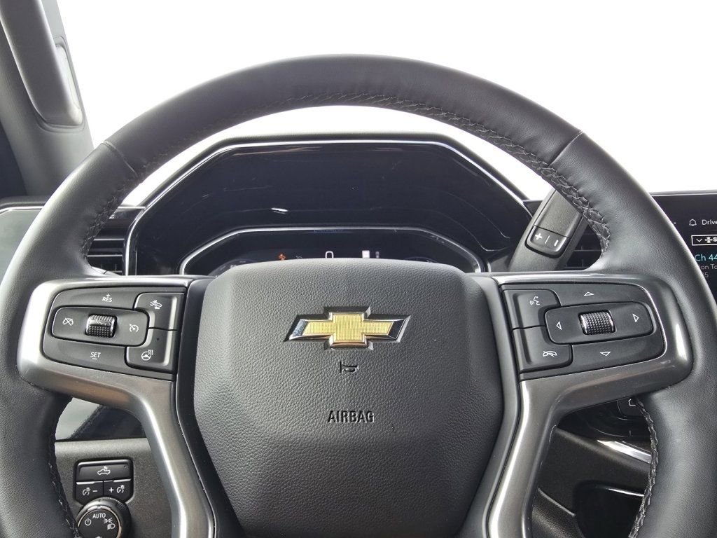 Used 2023 Chevrolet Silverado 1500 LT image 23