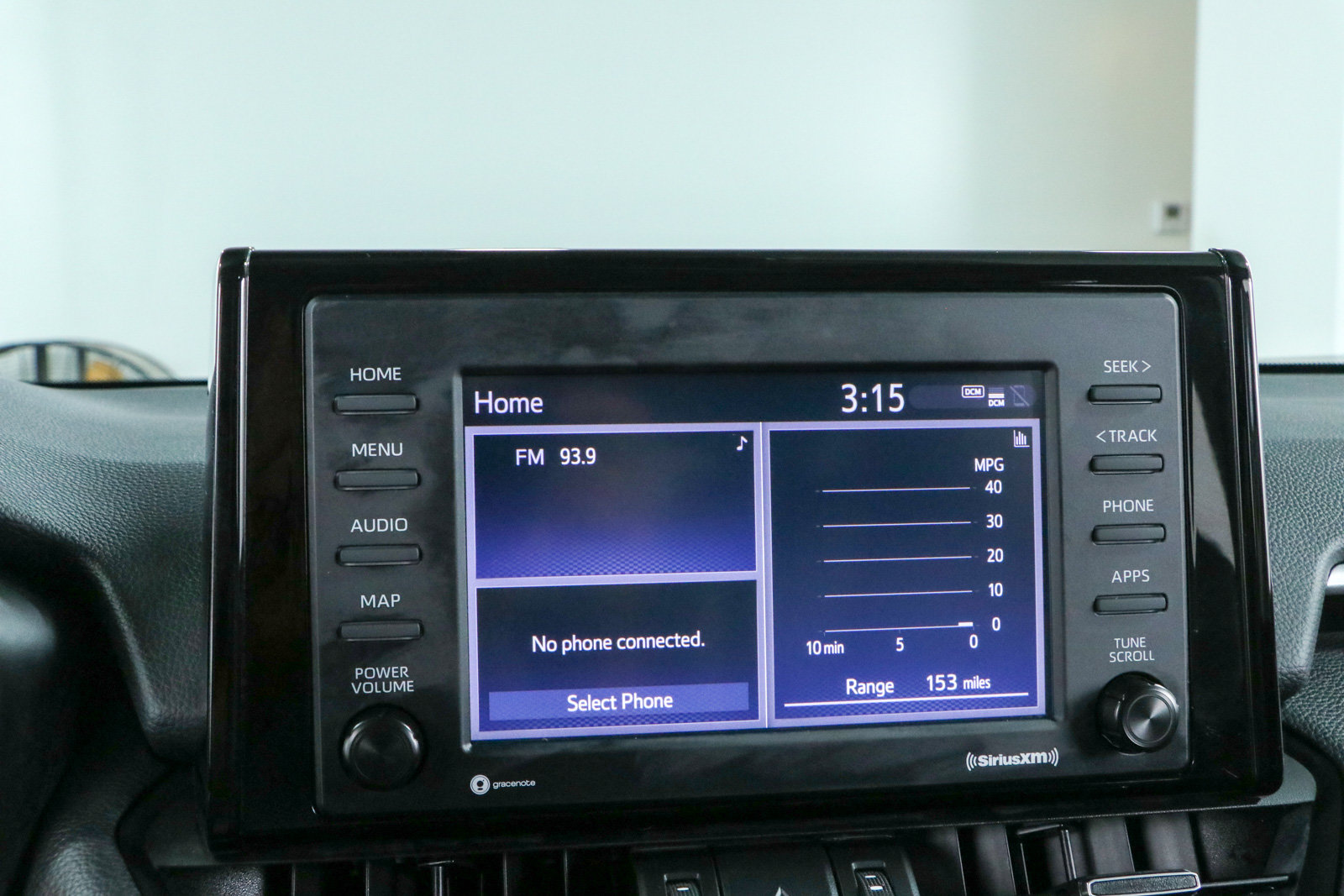 Used 2022 Toyota RAV4 XLE Premium FWD image 19