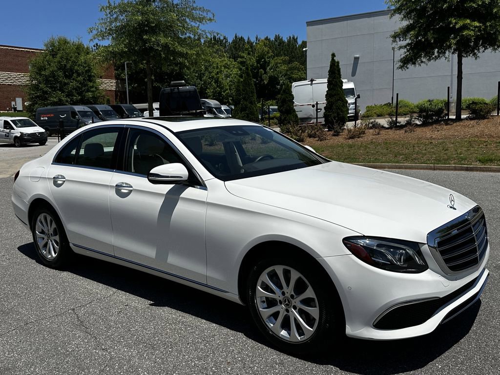 Used 2018 Mercedes-Benz E 300 image 2