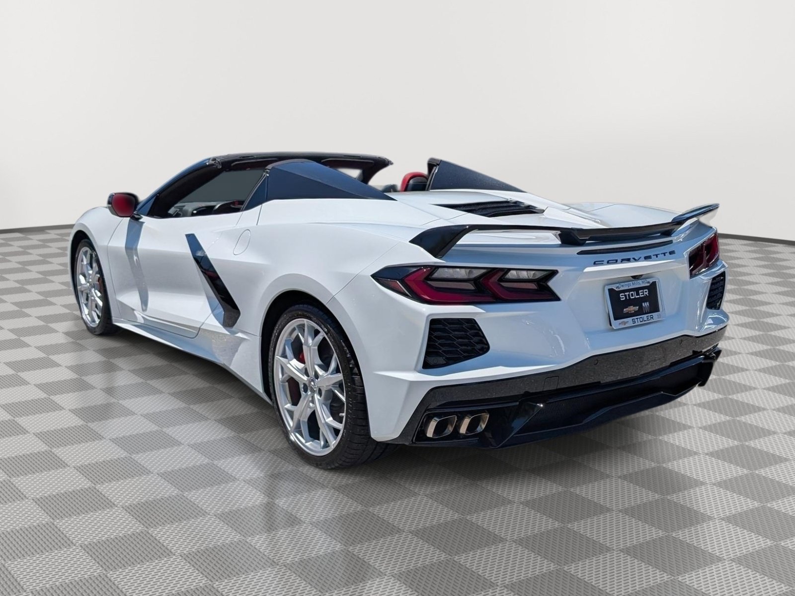 Used 2022 Chevrolet Corvette Stingray Convertible w/ 1LT RWD image 3