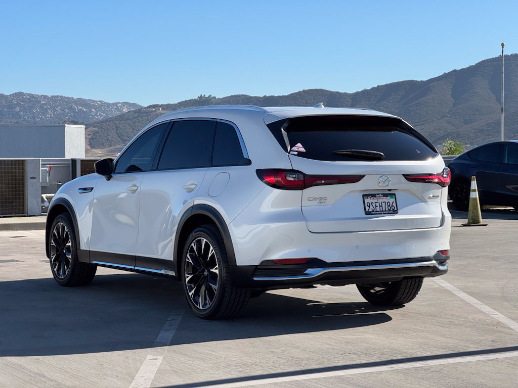 Used 2024 MAZDA CX-90 Plug-In Hybrid w/ Premium Plus AWD/4WD image 31