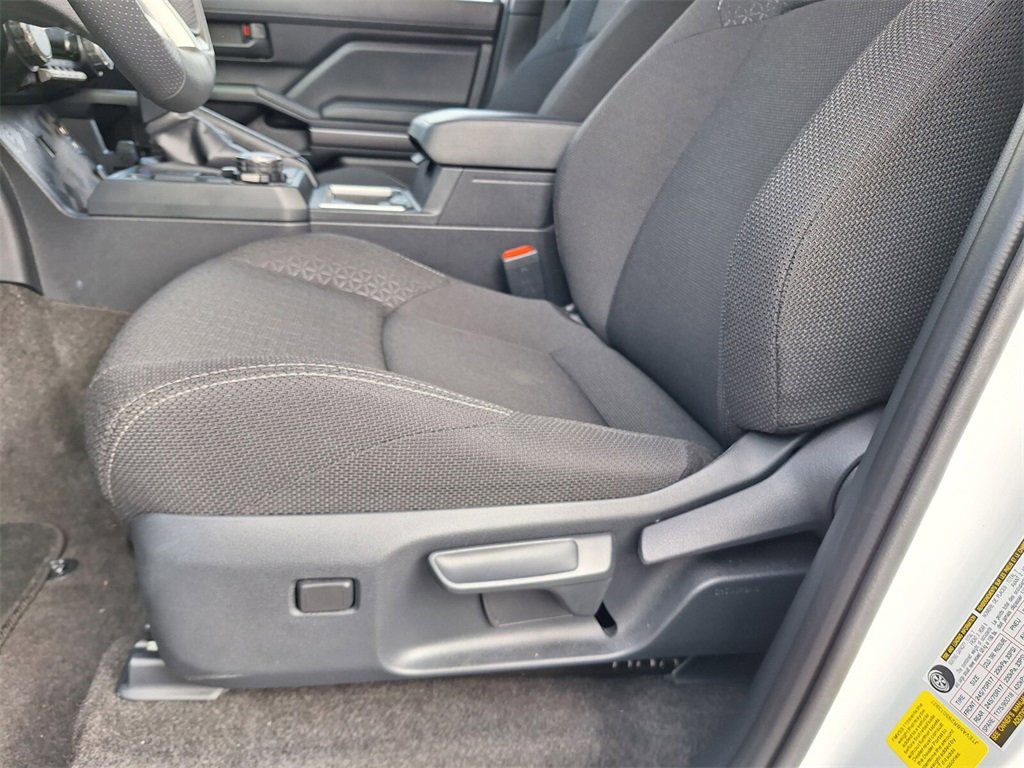 Used 2025 Toyota 4Runner SR5 image 30