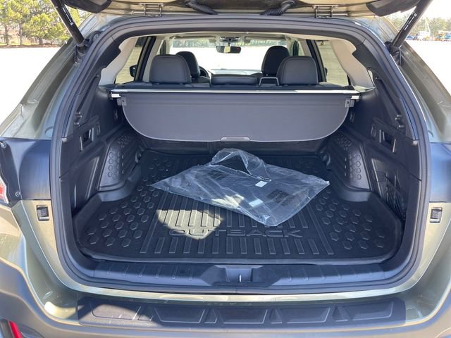 Used 2021 Subaru Outback Onyx Edition XT image 17