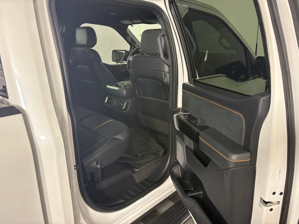 Certified 2022 Ford F150 Platinum w/ FX4 Off-Road Package AWD/4WD image 33