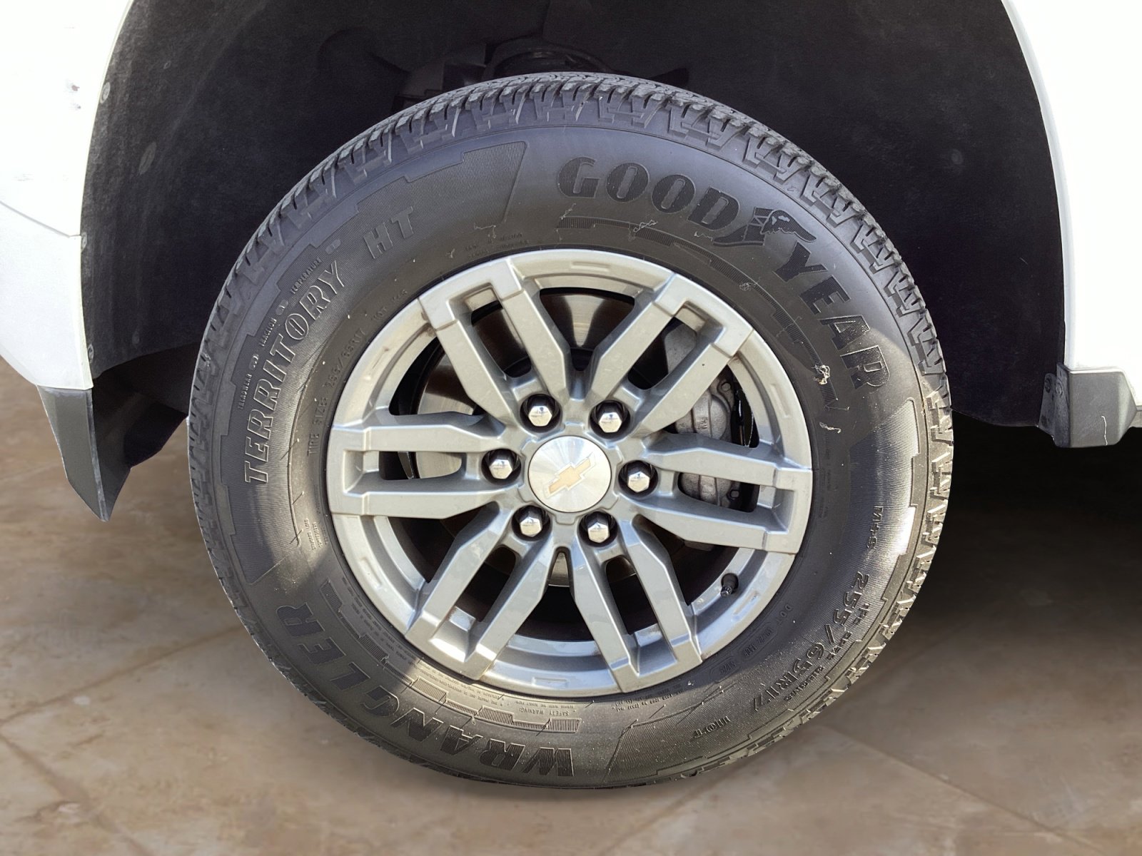 Used 2024 Chevrolet Colorado LT w/ LT Convenience Package II image 33