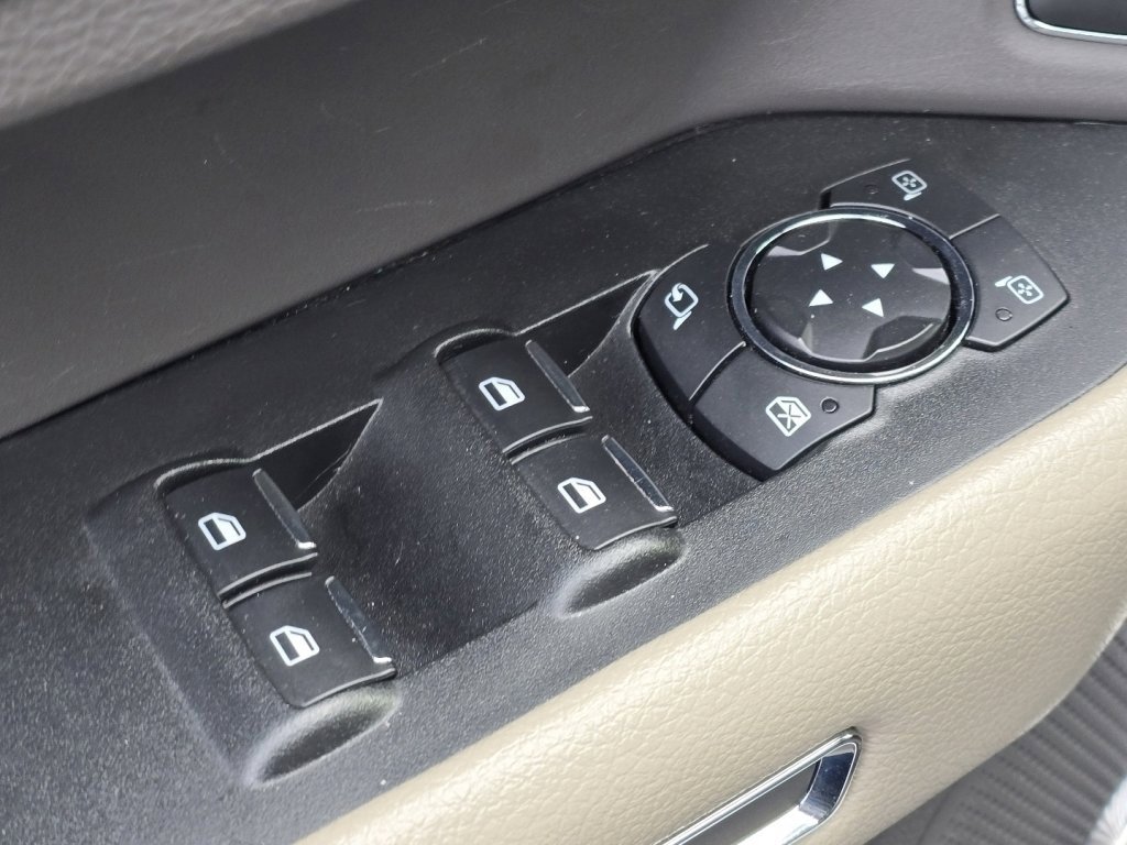 Used 2019 Ford Expedition XLT w/ Equipment Group 202A image 25