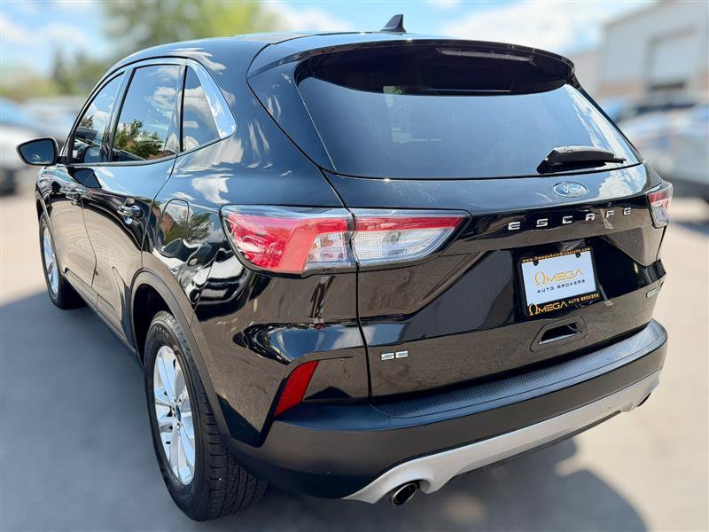 Used 2020 Ford Escape SE AWD/4WD image 5