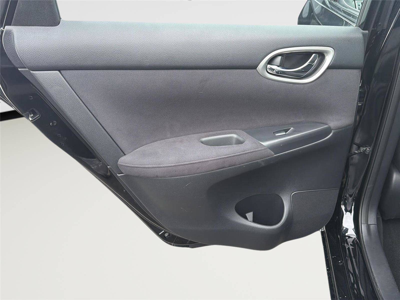 Used 2013 Nissan Sentra FE+ SV FWD image 17