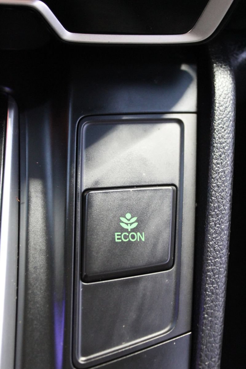 Used 2019 Honda CR-V LX image 23