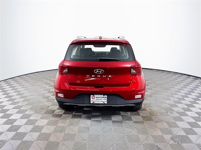 New 2025 Hyundai Venue Limited image 7