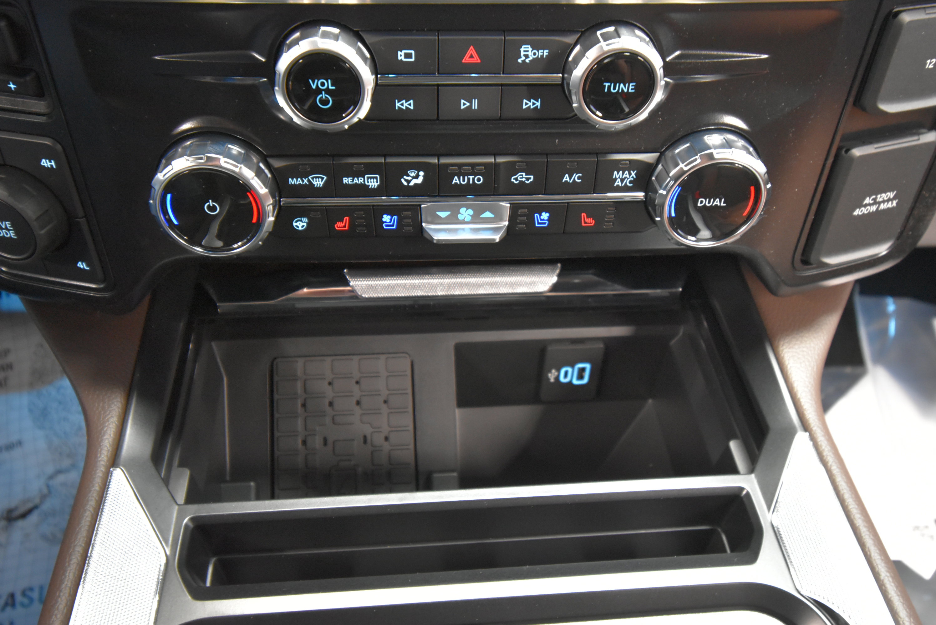 New 2025 Ford F250 King Ranch AWD/4WD image 14