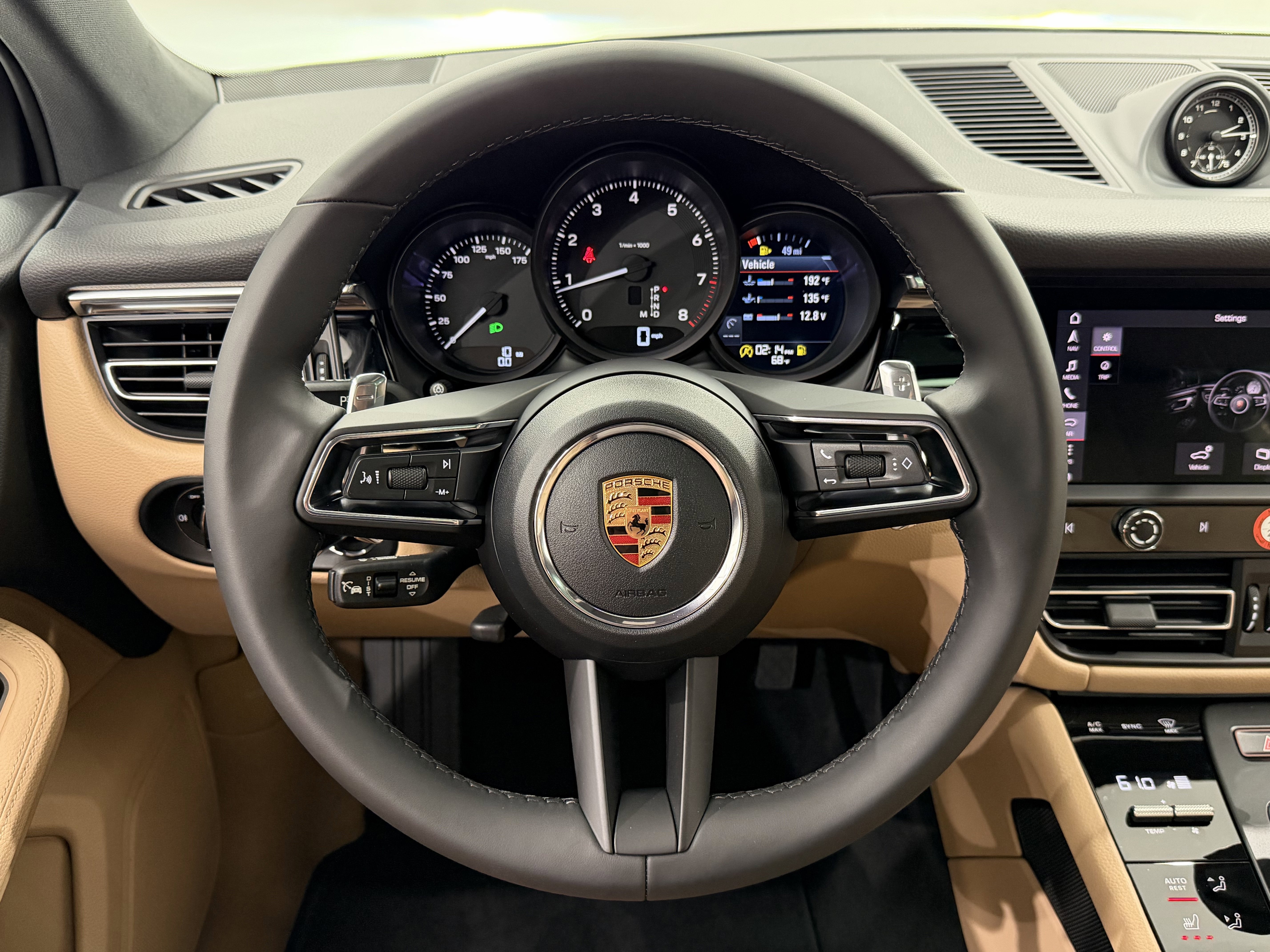 New 2026 Porsche Macan image 44