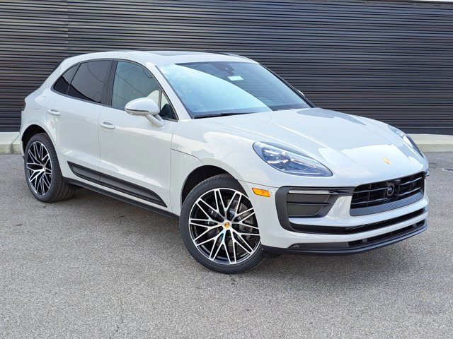 New 2026 Porsche Macan image 9