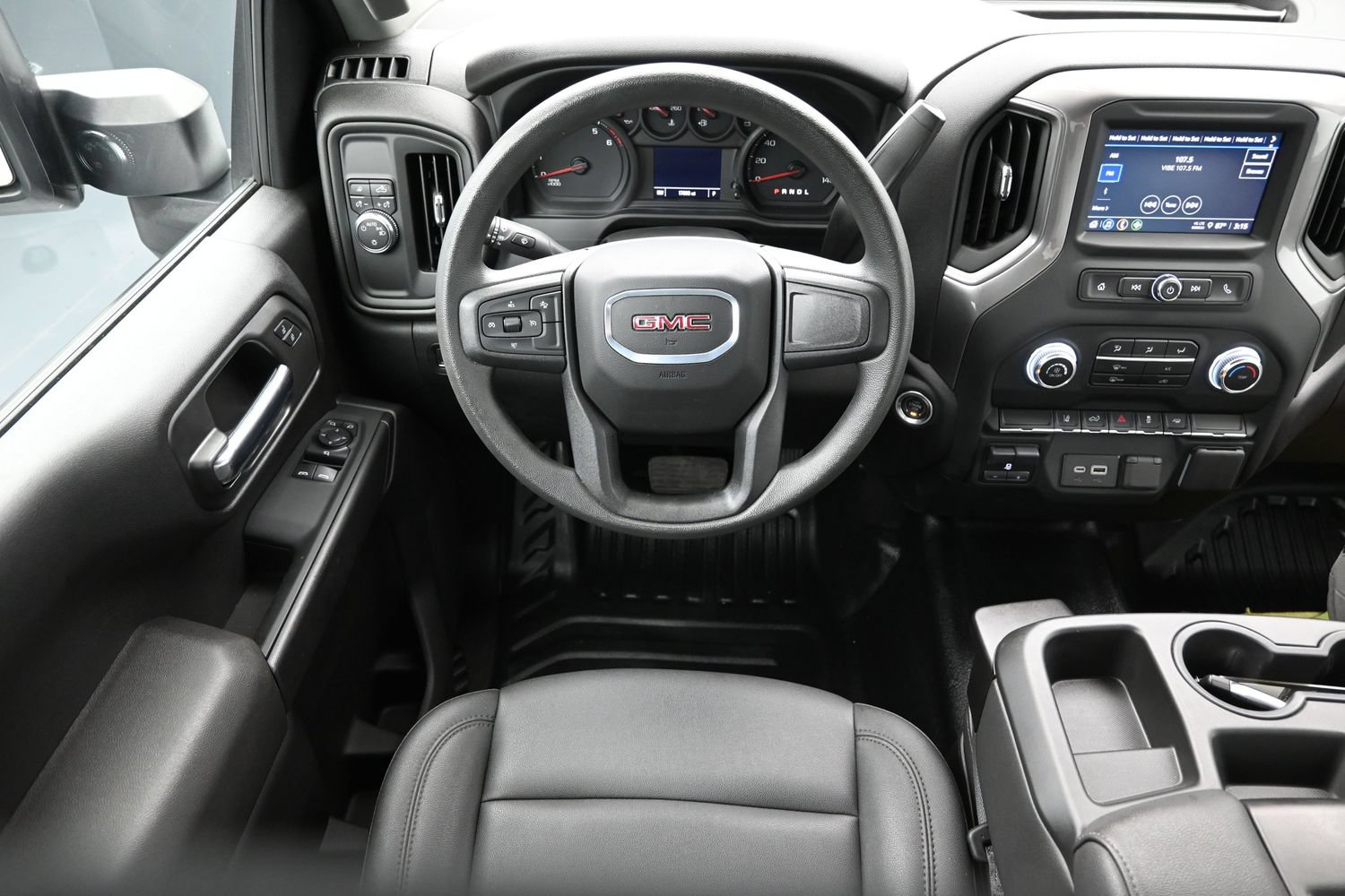 Used 2024 GMC Sierra 2500 Pro w/ Convenience Package RWD image 23
