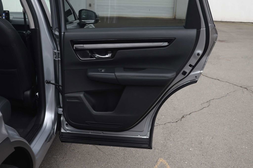 Used 2023 Honda CR-V EX-L image 16