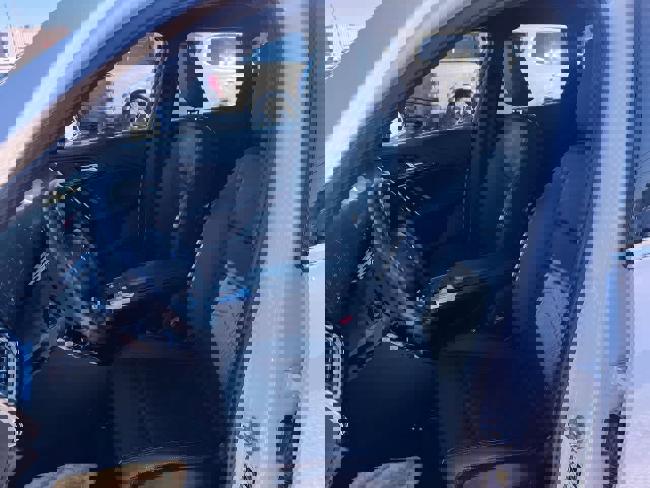 Used 2025 BMW X1 xDrive28i AWD/4WD image 11